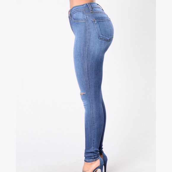 NWT: Fashion Nova High Waist Jeans - Picture 2 of 7